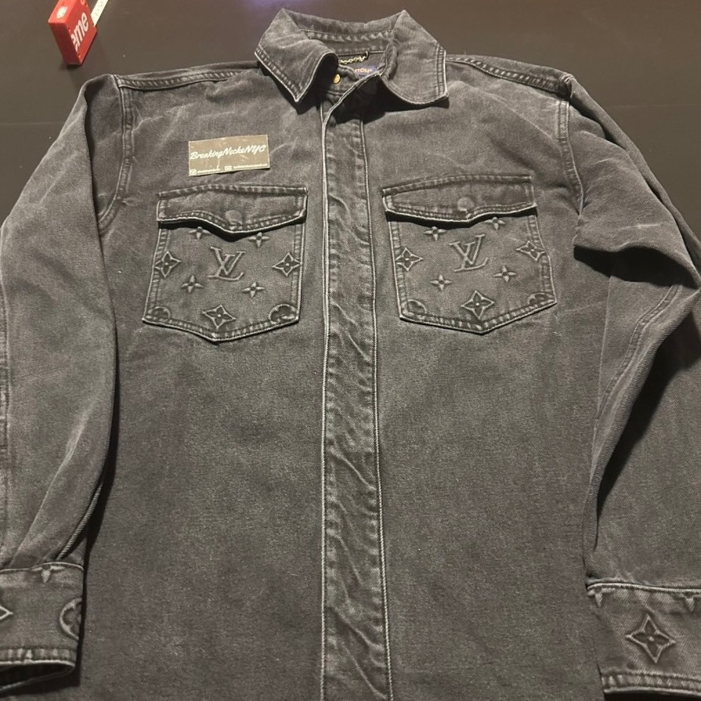 Louis Vuitton Men's Front Pocket Shirt Jacket Denim Black Authenticated